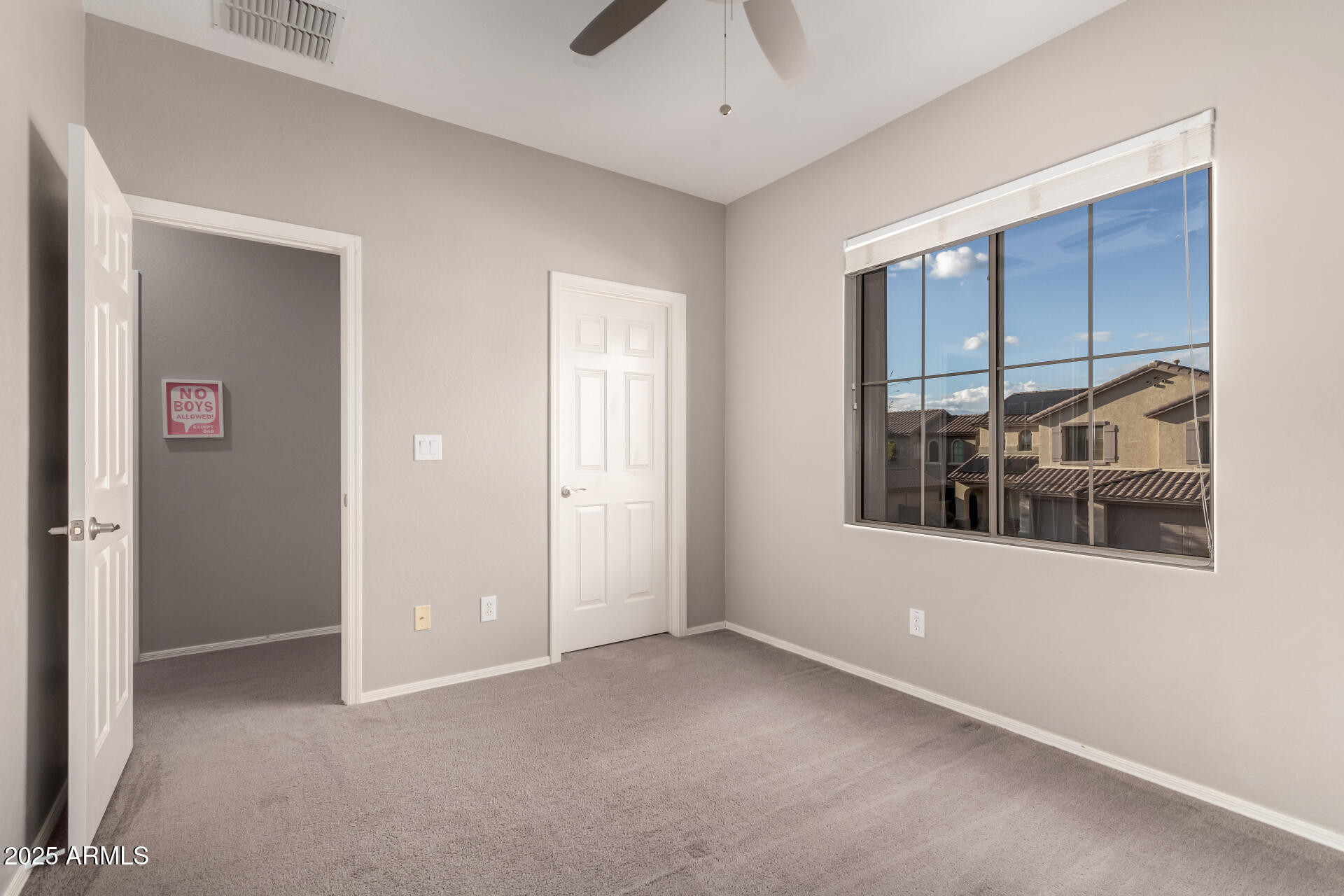 2527 West Kit Carson Trail Anthem, AZ 85086 - Photo 31 of 49 Bedroom 4