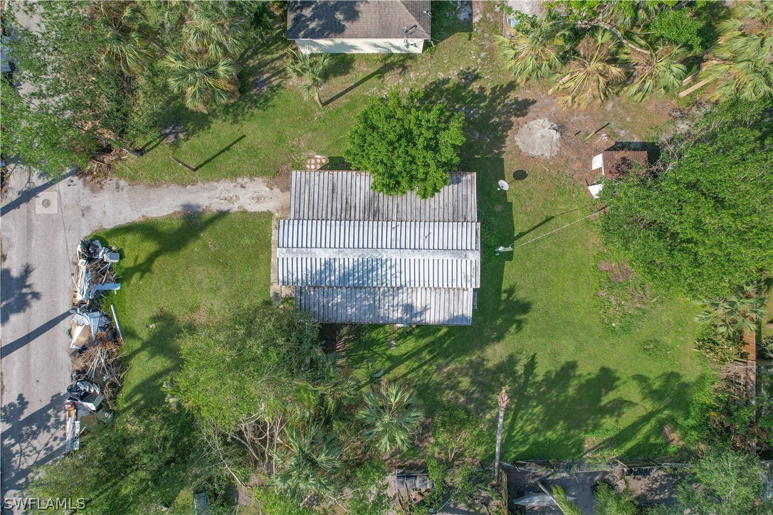 215 Palmacea Road Fort Myers, FL 33905 - Photo 9 of 24 Gallery Image 9