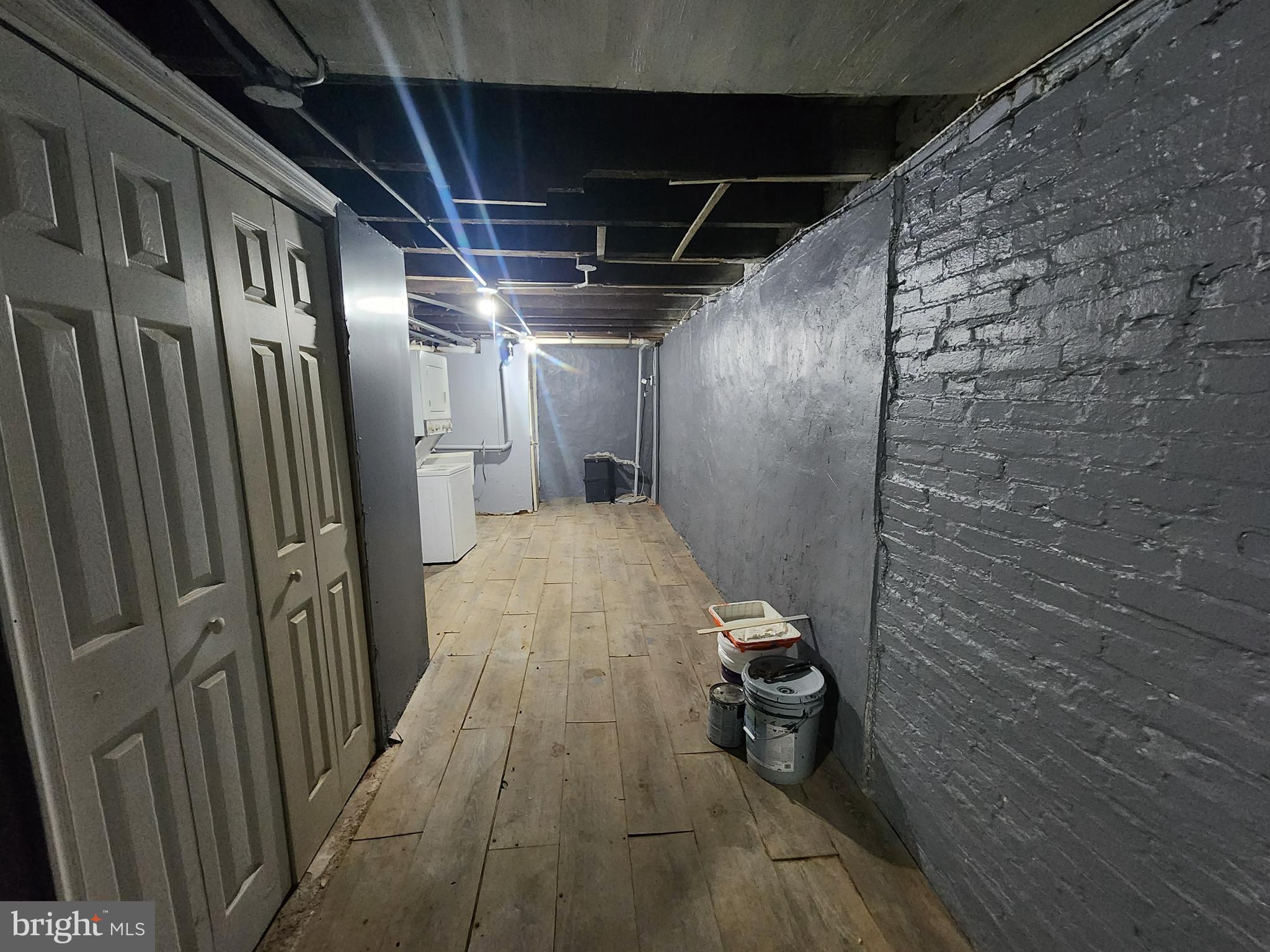 810 Appleton Street Baltimore, MD 21217 - Photo 13 of 27 a view of a pathway