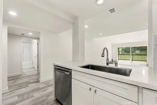 $1,495,000 | 52 Sea Pine Lane, Newport Beach, CA 92660