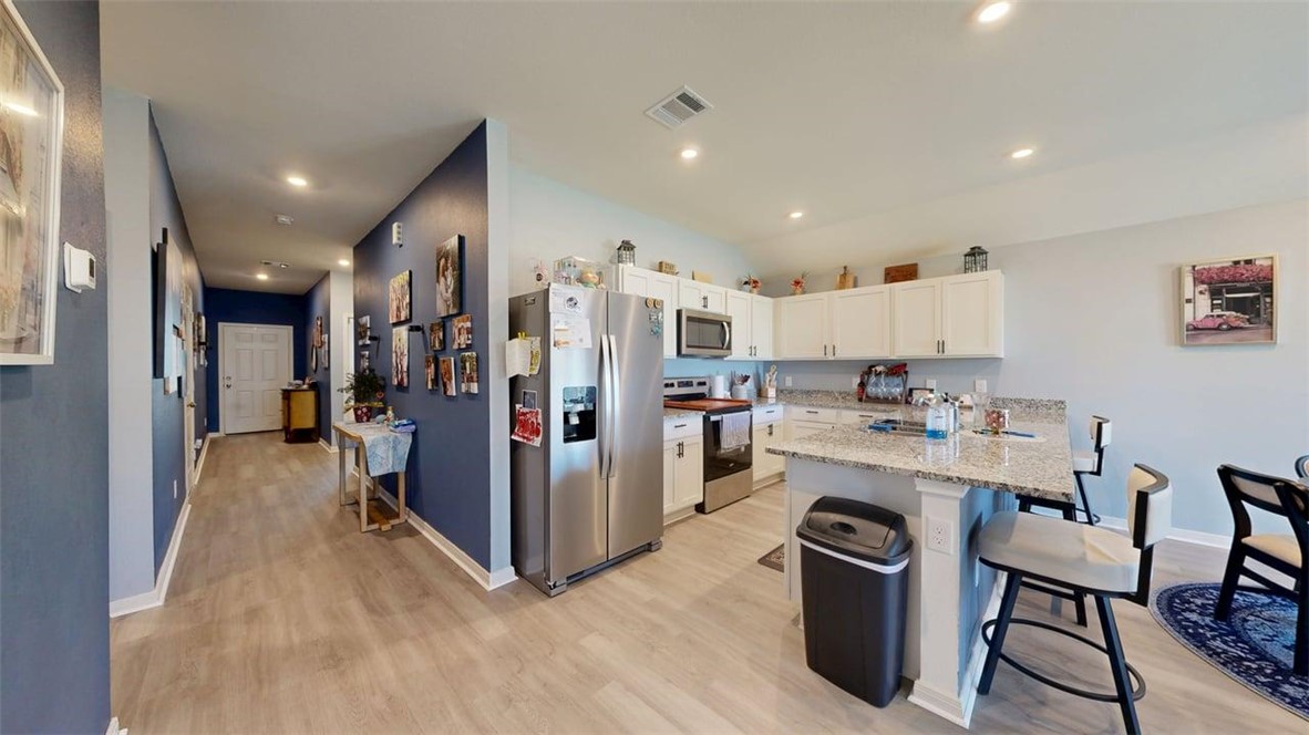 6021 Toby Bend Bryan, TX 77807 - Photo 2 of 27