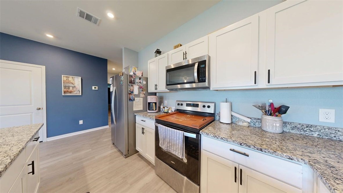 6021 Toby Bend Bryan, TX 77807 - Photo 5 of 27