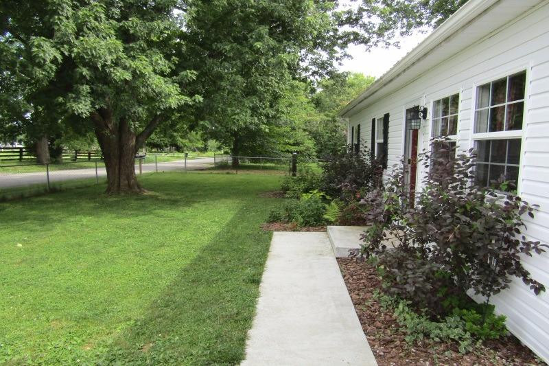 2032 Speedwell Road Richmond, KY 40475 - Photo 3 of 22 Photo 3