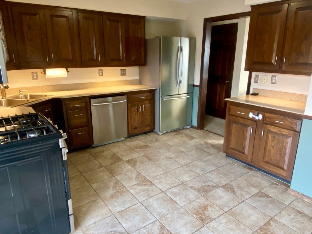 1575 Carmichael Road Owego, NY 13827 - Photo 8 of 37 Gallery Image 8