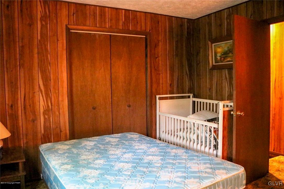 228 Regent Street Bushkill, PA 18324 - Photo 12 of 16