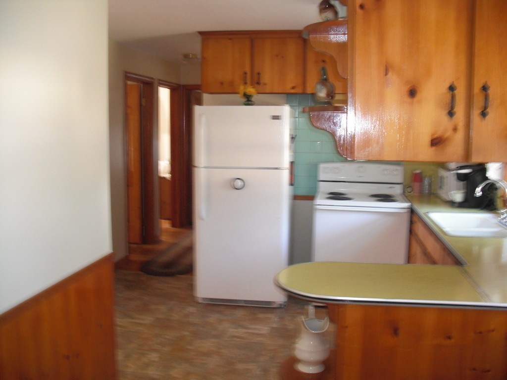 854 Grayson Drive Springfield, MA 01119 - Photo 5 of 22
