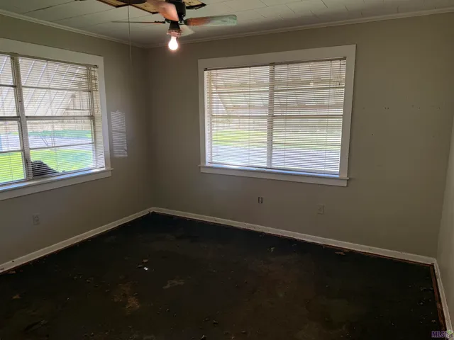 $89,000 | 58425 Canal Street, Plaquemine, LA 70764