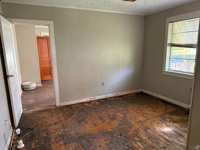 $89,000 | 58425 Canal Street, Plaquemine, LA 70764
