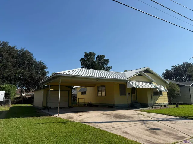 $89,000 | 58425 Canal Street, Plaquemine, LA 70764