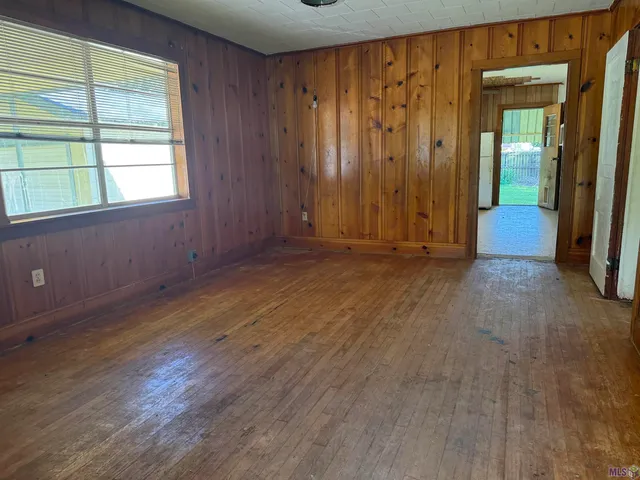 $89,000 | 58425 Canal Street, Plaquemine, LA 70764