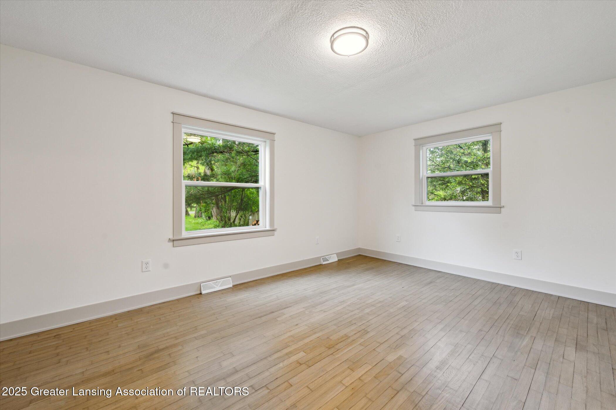 6470 Green Road Haslett, MI 48840 - Photo 19 of 39 19-6470-Green-Rd-Haslett-MI-48840-Window