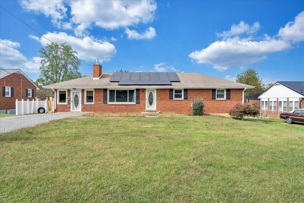 $299,625 | 1102 Maiden Lane, Bedford, VA 24523