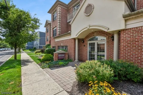 $575,000 | 31 Church Street, Unit 306, South Orange, NJ 07079