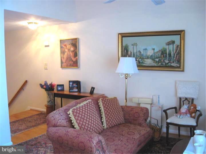 39 Eraser Road Moorestown, NJ 08057 - Photo 6 of 14 Living Room