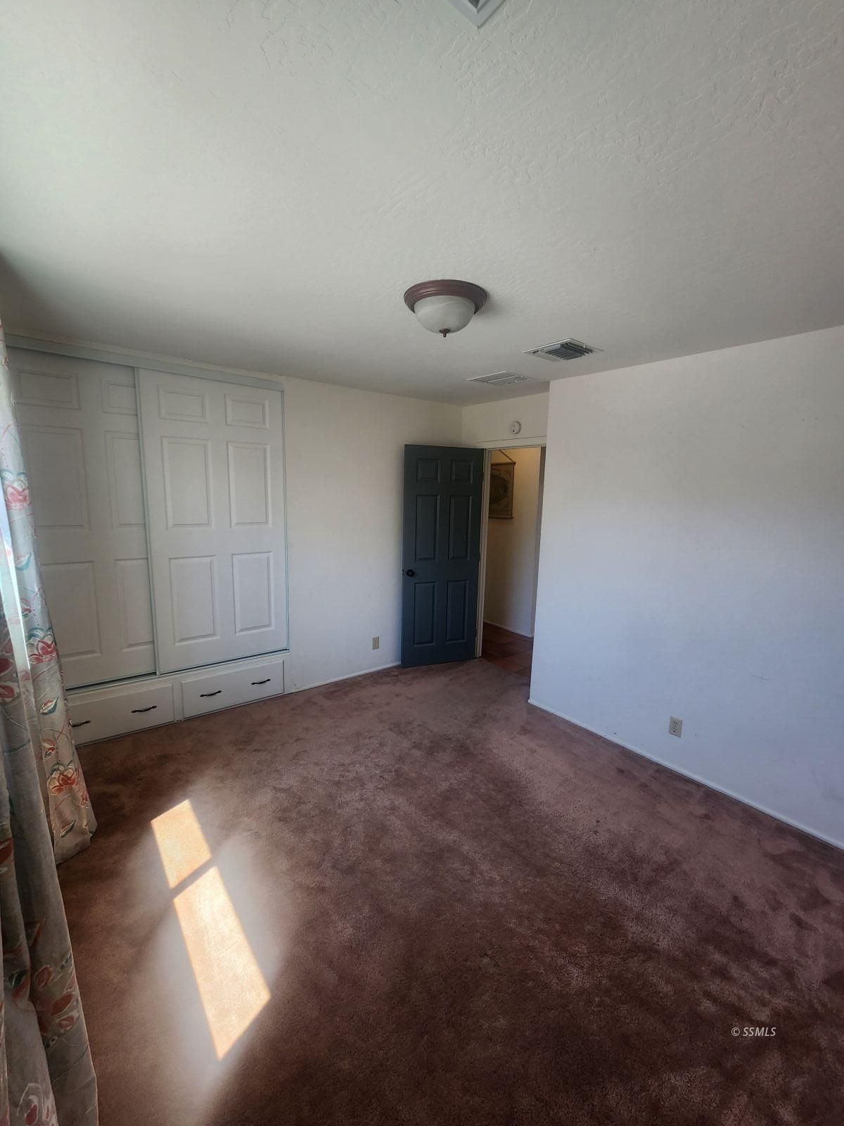 932 West Langley Avenue Ridgecrest, CA 93555 - Photo 9 of 23