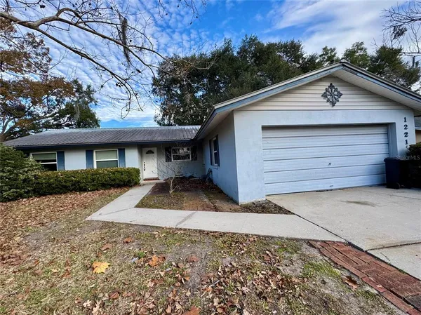 $285,000 | 1221 Southwest 75th Drive, Gainesville, FL 32607