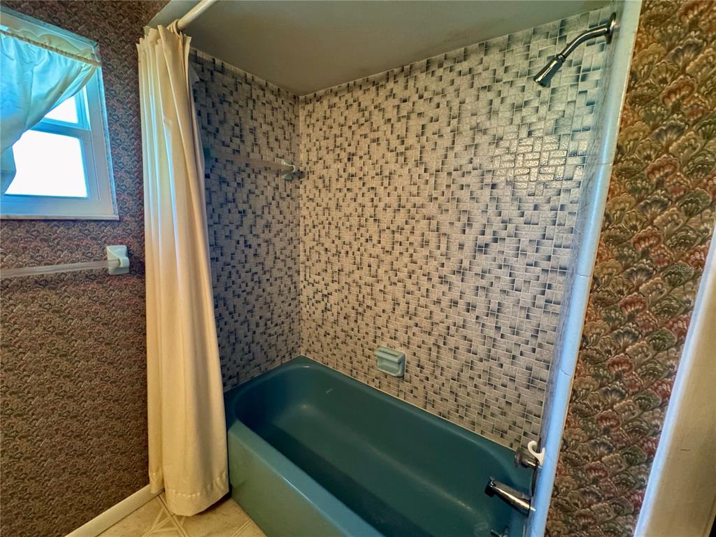 1221 Southwest 75th Drive Gainesville, FL 32607 - Photo 36 of 44