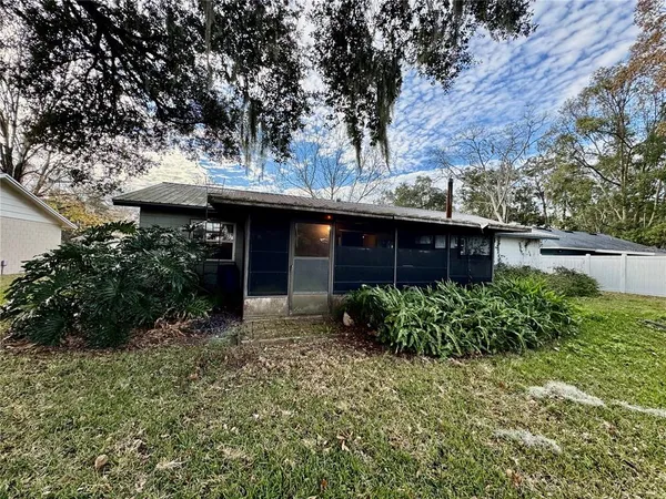 $285,000 | 1221 Southwest 75th Drive, Gainesville, FL 32607