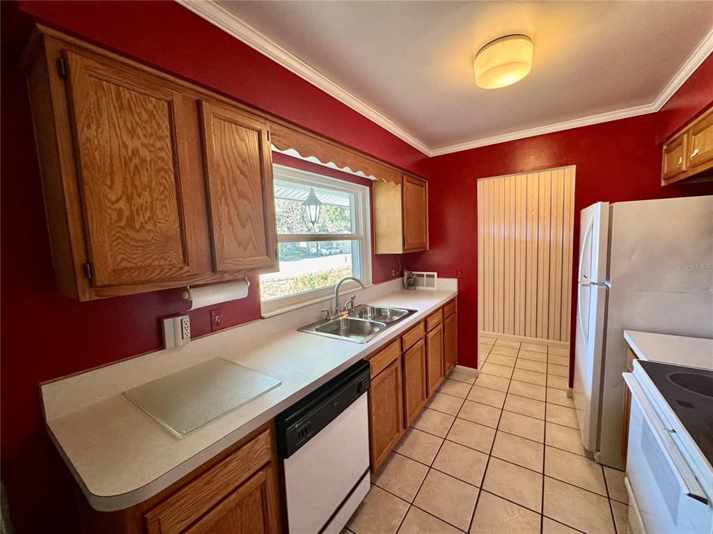 1221 Southwest 75th Drive Gainesville, FL 32607 - Photo 8 of 44