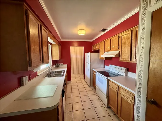 $285,000 | 1221 Southwest 75th Drive, Gainesville, FL 32607