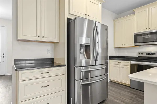 $2,600 | 10733 Planer Picket Drive, Riverview, FL 33569