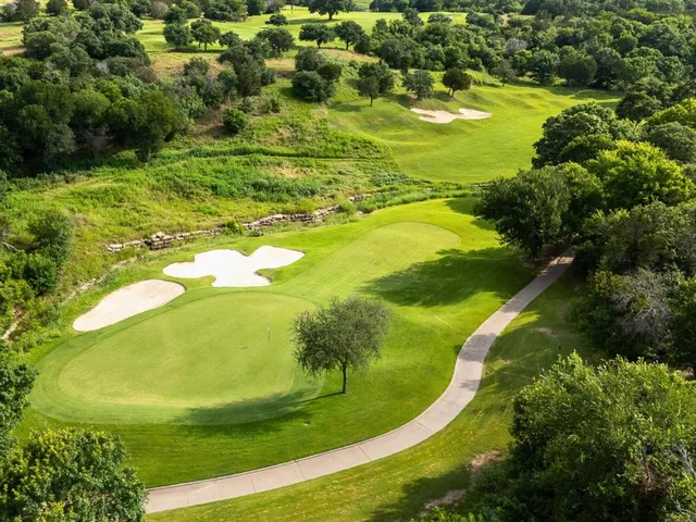 $59,900 | 8416 Forest Lake Loop, Cleburne, TX 76033