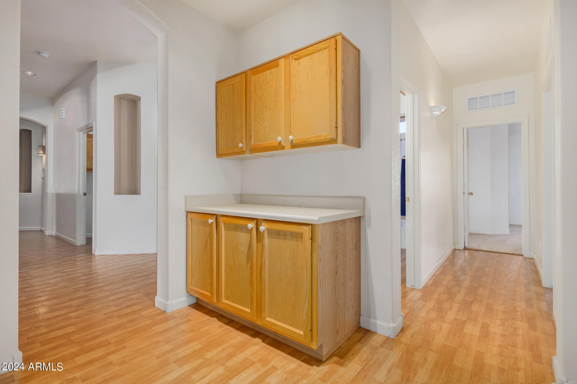 125 East Smoke Tree Road Gilbert, AZ 85296 - Photo 24 of 33 hall
