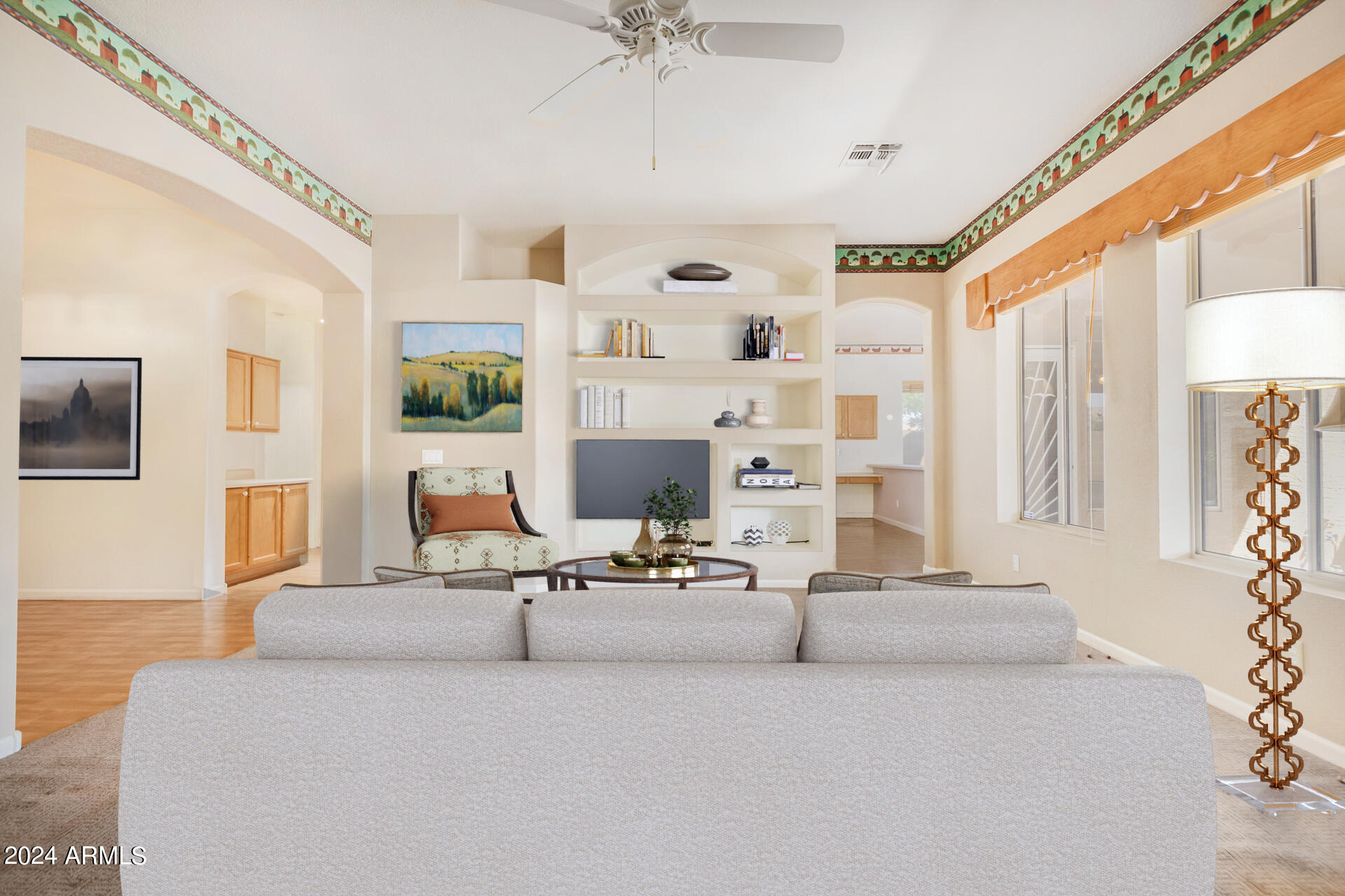 125 East Smoke Tree Road Gilbert, AZ 85296 - Photo 3 of 33 large living
