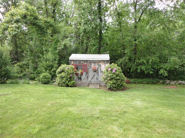 2 Sherwood Road Auburn, MA 01501 - Photo 25 of 30 Gallery Image 25