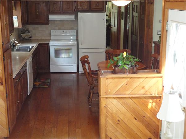 2 Sherwood Road Auburn, MA 01501 - Photo 6 of 30 Gallery Image 6