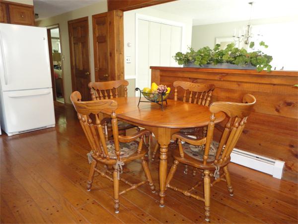 2 Sherwood Road Auburn, MA 01501 - Photo 9 of 30 Gallery Image 9