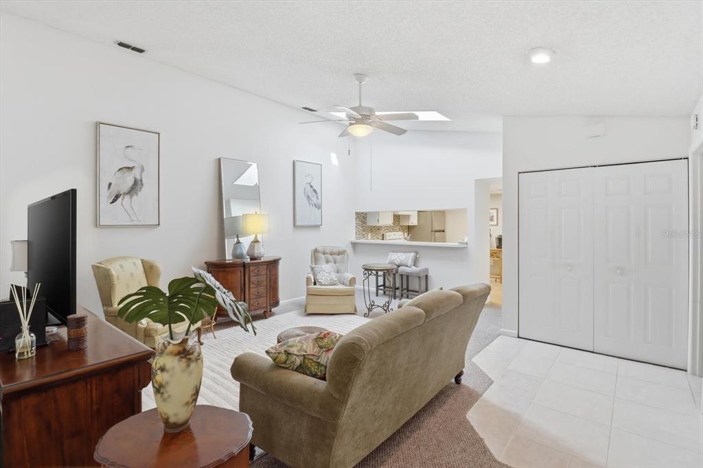 8326 West Earl Loop Homosassa, FL 34446 - Photo 8 of 39