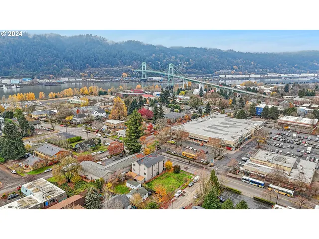 an aerial view of residential building and lake view