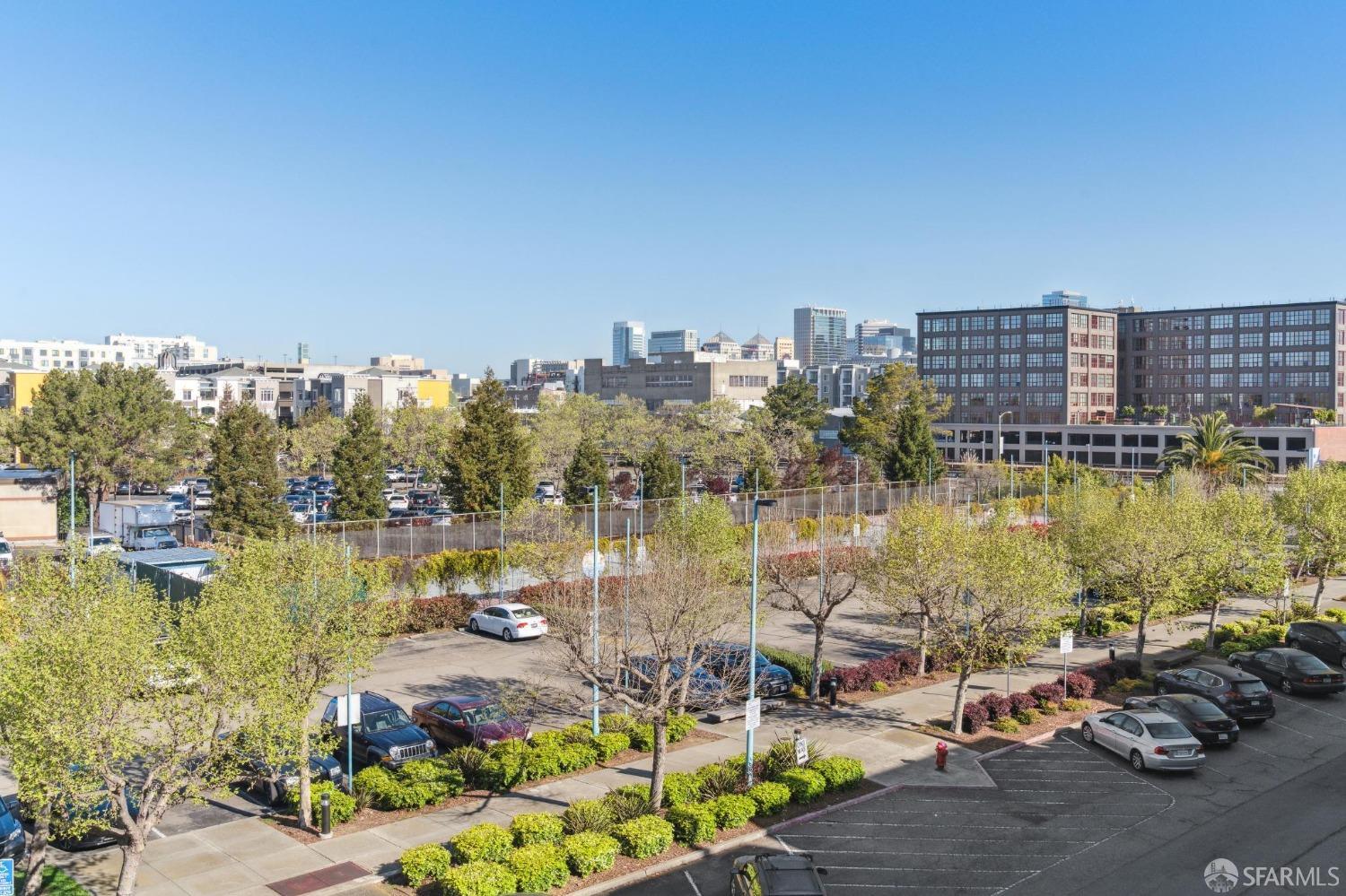 7 Embarcadero West, Unit 111 Oakland, CA 94607 - Photo 3 of 49