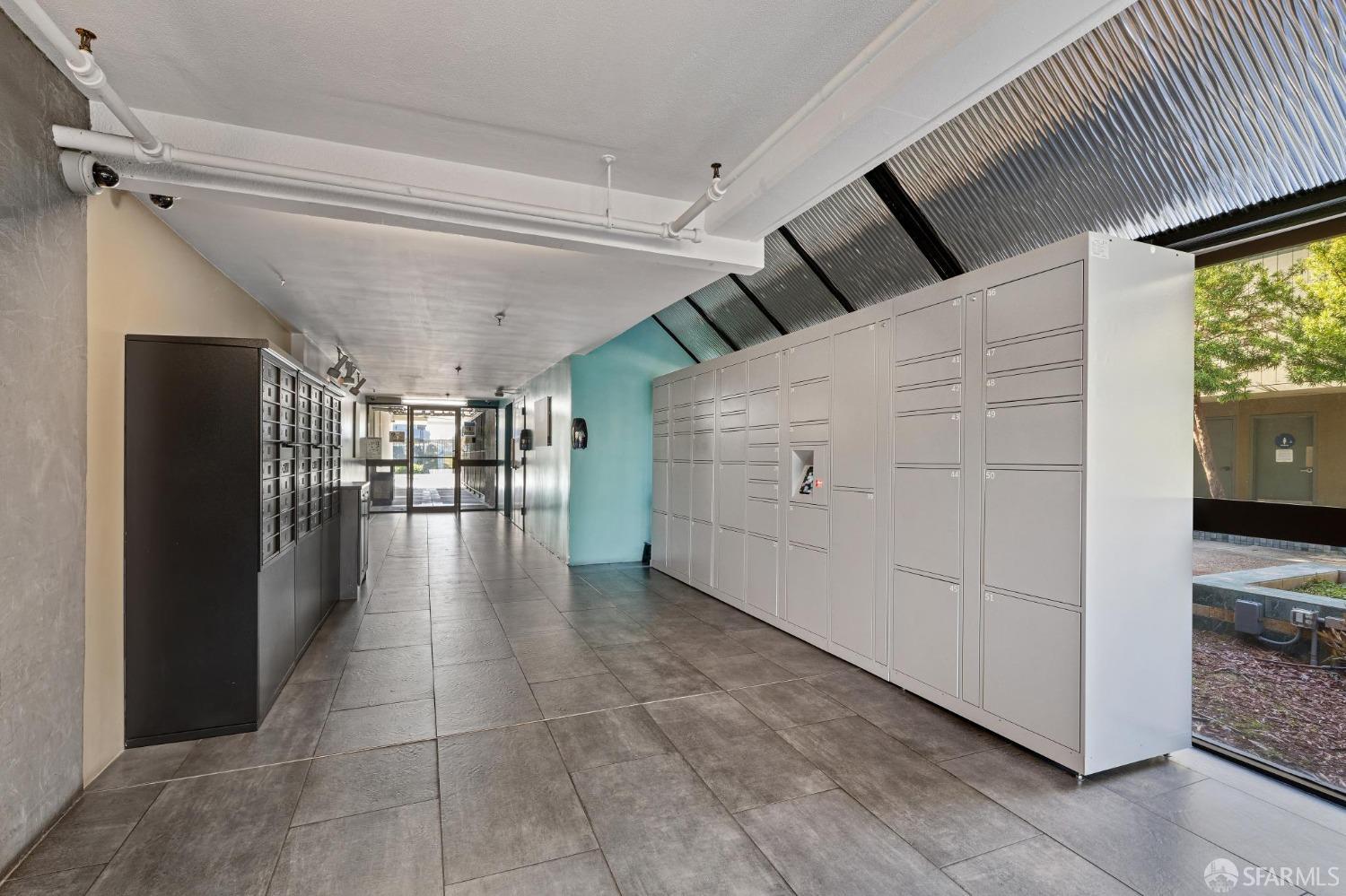 7 Embarcadero West, Unit 111 Oakland, CA 94607 - Photo 8 of 49