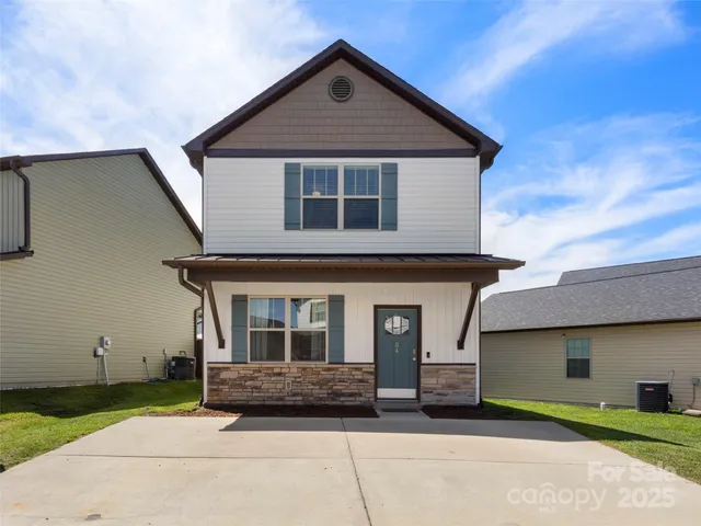 $389,000 | 84 Cardwell Lane, Fletcher, NC 28732