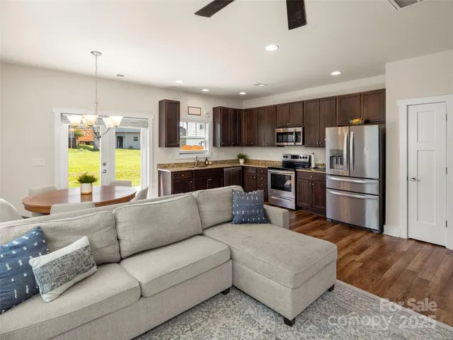 $389,000 | 84 Cardwell Lane, Fletcher, NC 28732