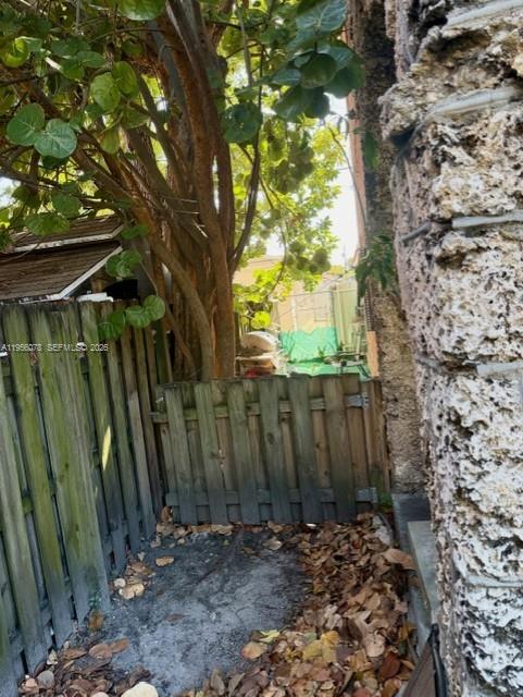 3460 Southwest 24th Terrace Miami, FL 33145 - Photo 6 of 7