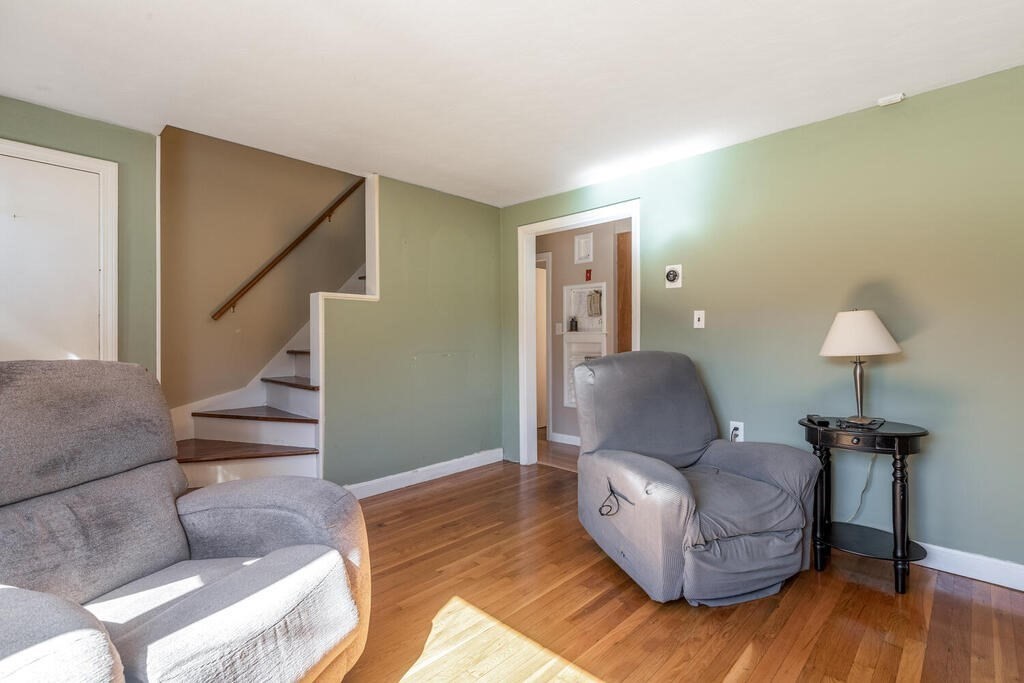 21 Community Road Billerica, MA 01821 - Photo 11 of 30