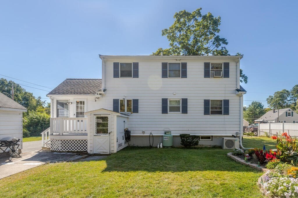 21 Community Road Billerica, MA 01821 - Photo 26 of 30