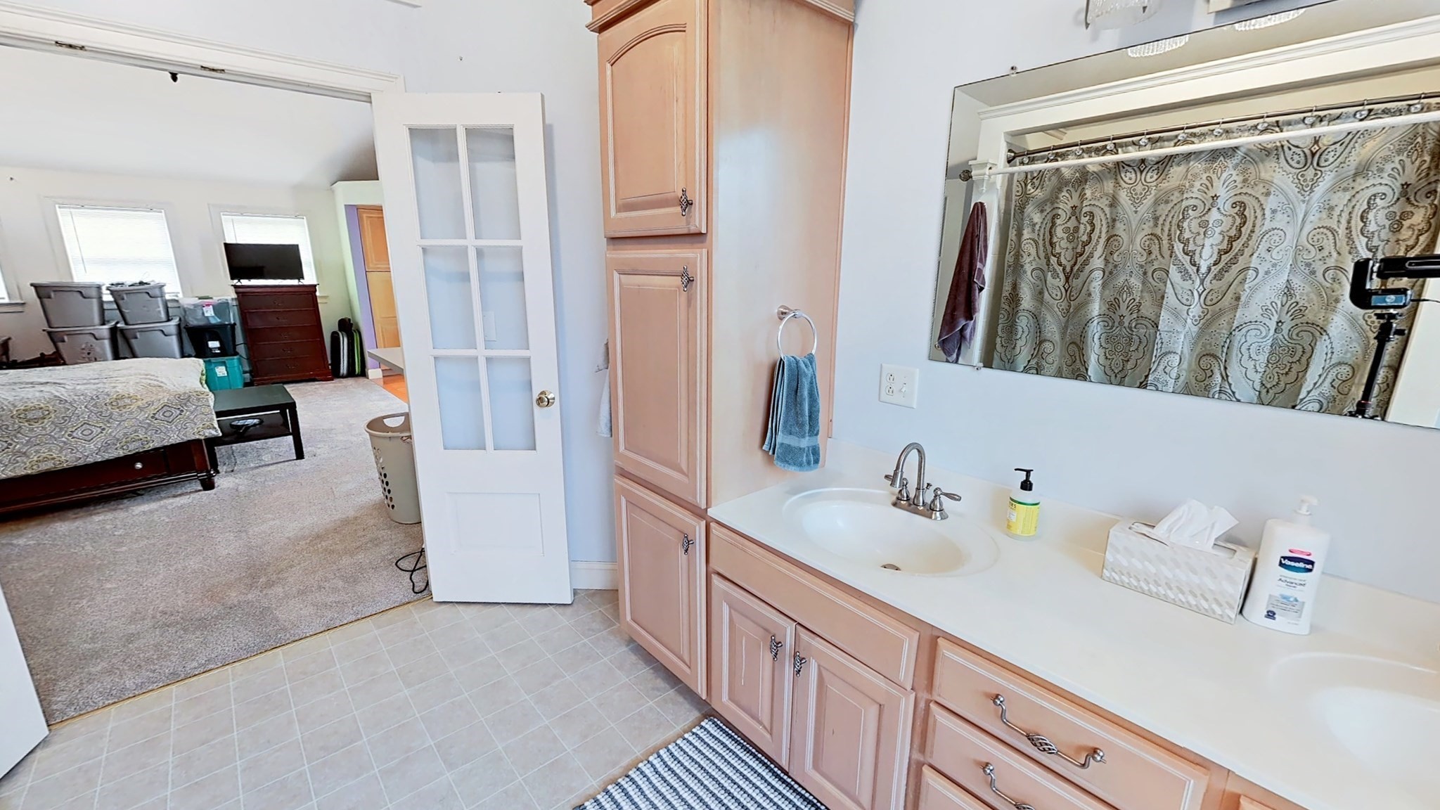 32 Acton Road Westford, MA 01886 - Photo 5 of 24 Gallery Image 5