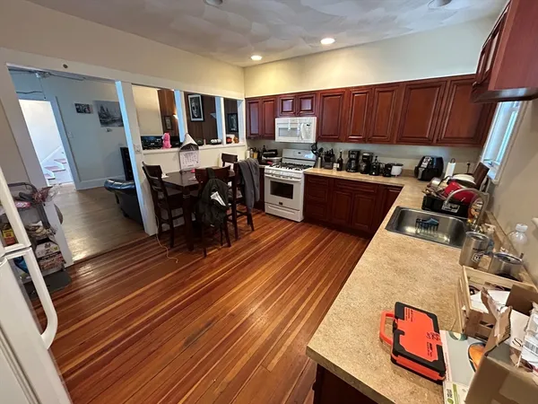 $3,795 | 77 Bigelow Street, Unit 1, Quincy, MA 02169