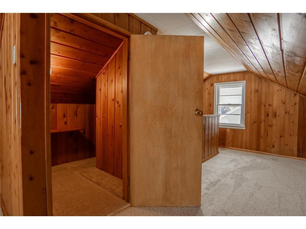 3708 Xenia Avenue North Crystal, MN 55422 - Photo 16 of 20