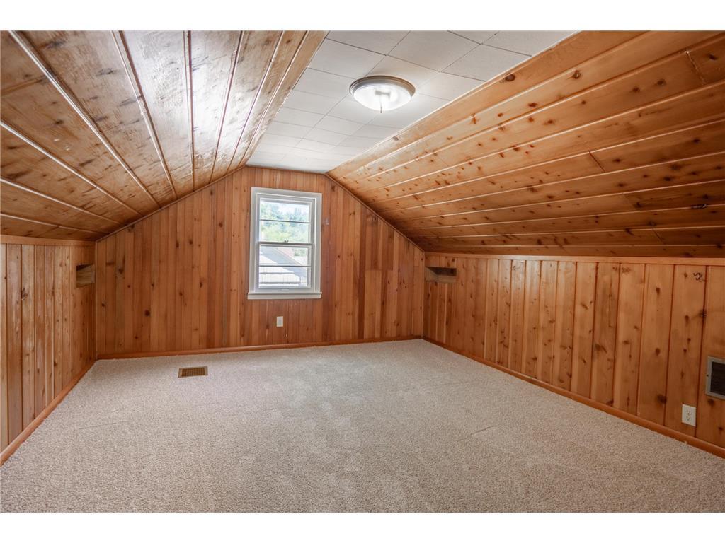 3708 Xenia Avenue North Crystal, MN 55422 - Photo 17 of 20