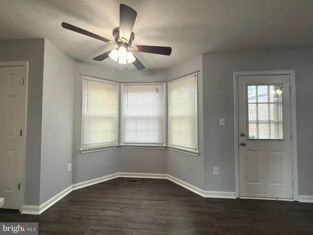 $2,900 | 10002 Erlwood Court, Fredericksburg, VA 22407