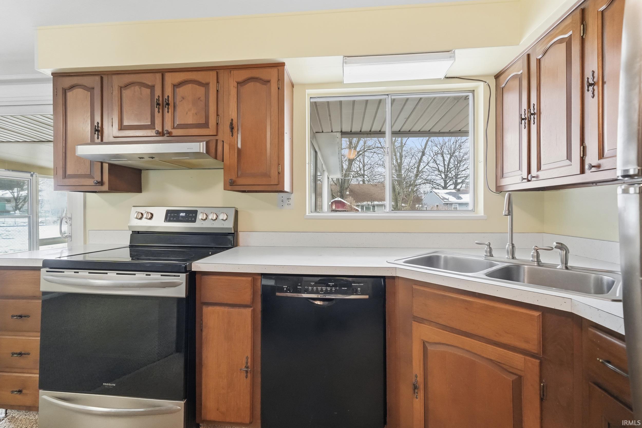 2714 Barnhart Avenue Fort Wayne, IN 46805 - Photo 18 of 36