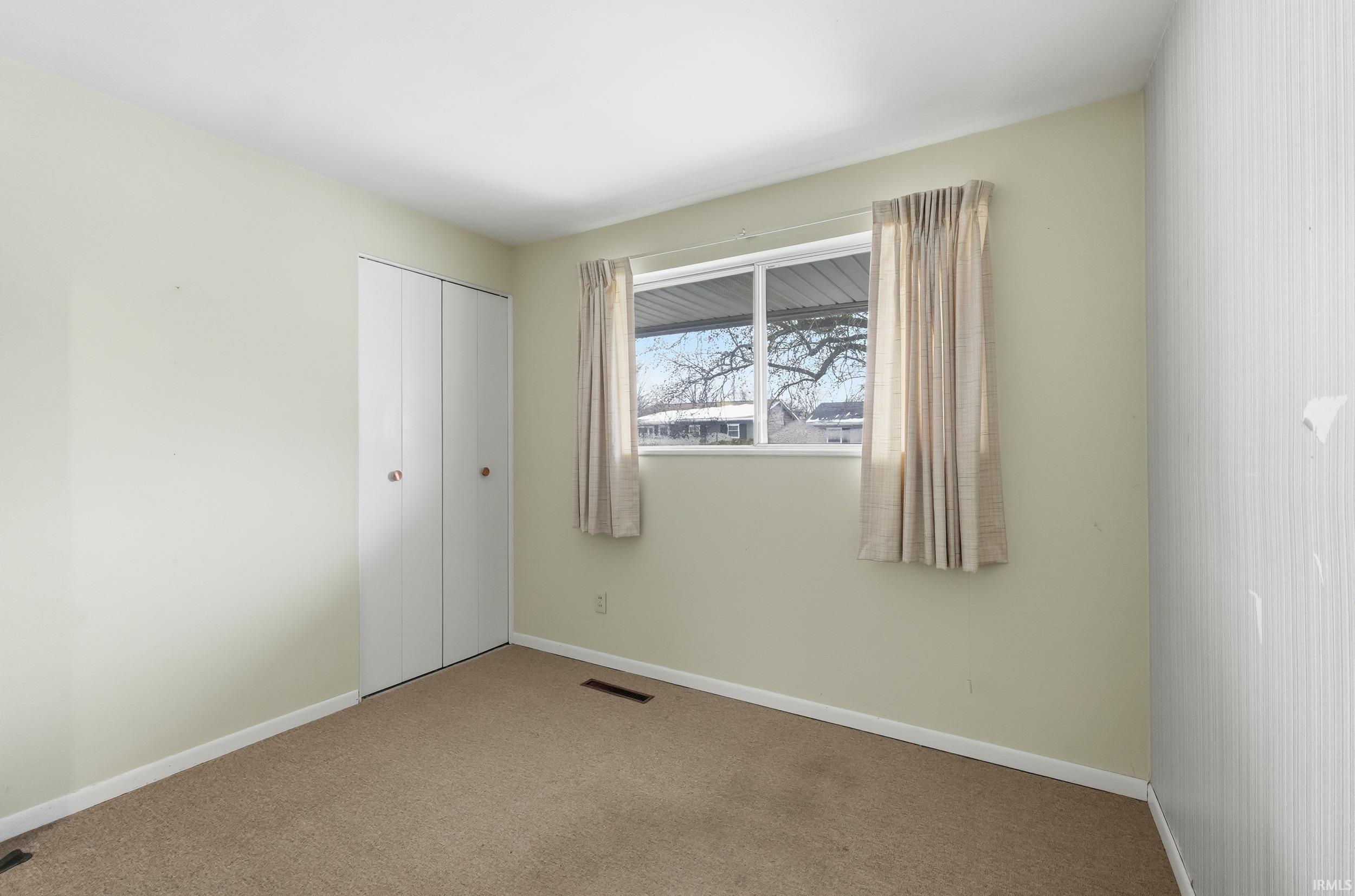 2714 Barnhart Avenue Fort Wayne, IN 46805 - Photo 28 of 36