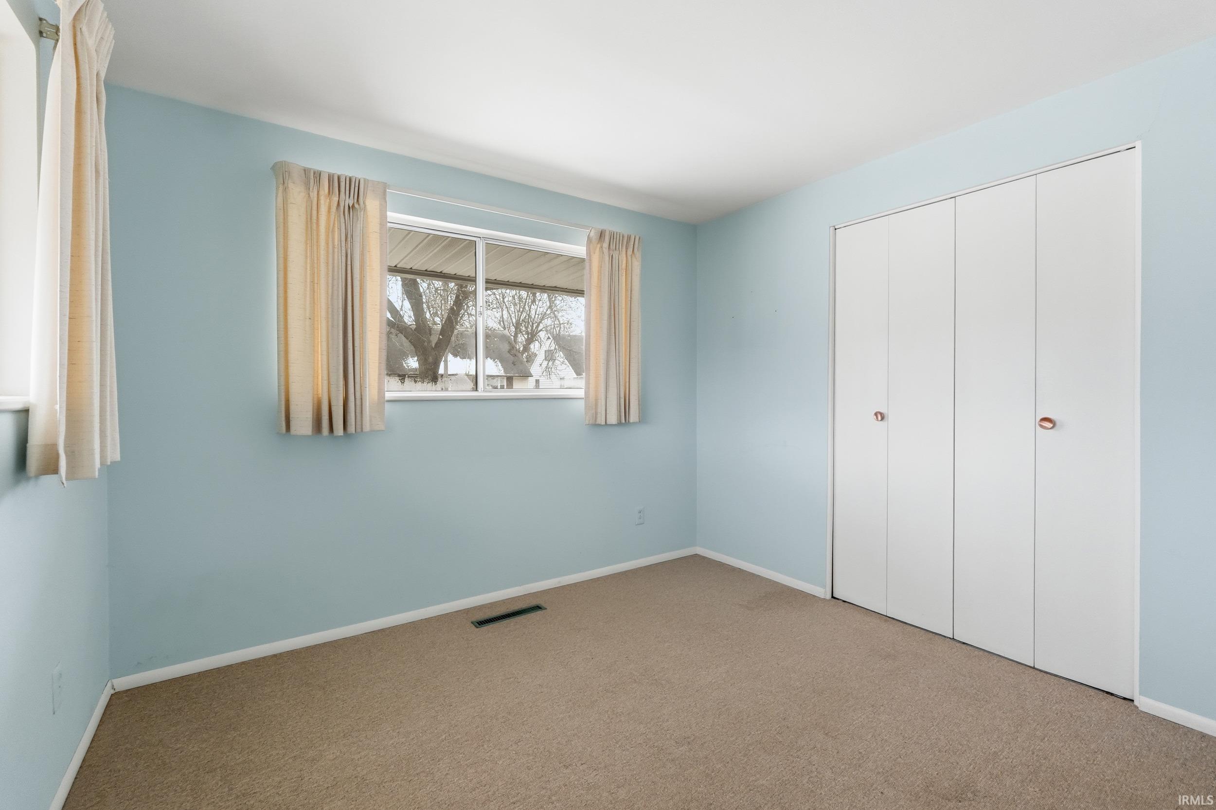 2714 Barnhart Avenue Fort Wayne, IN 46805 - Photo 30 of 36