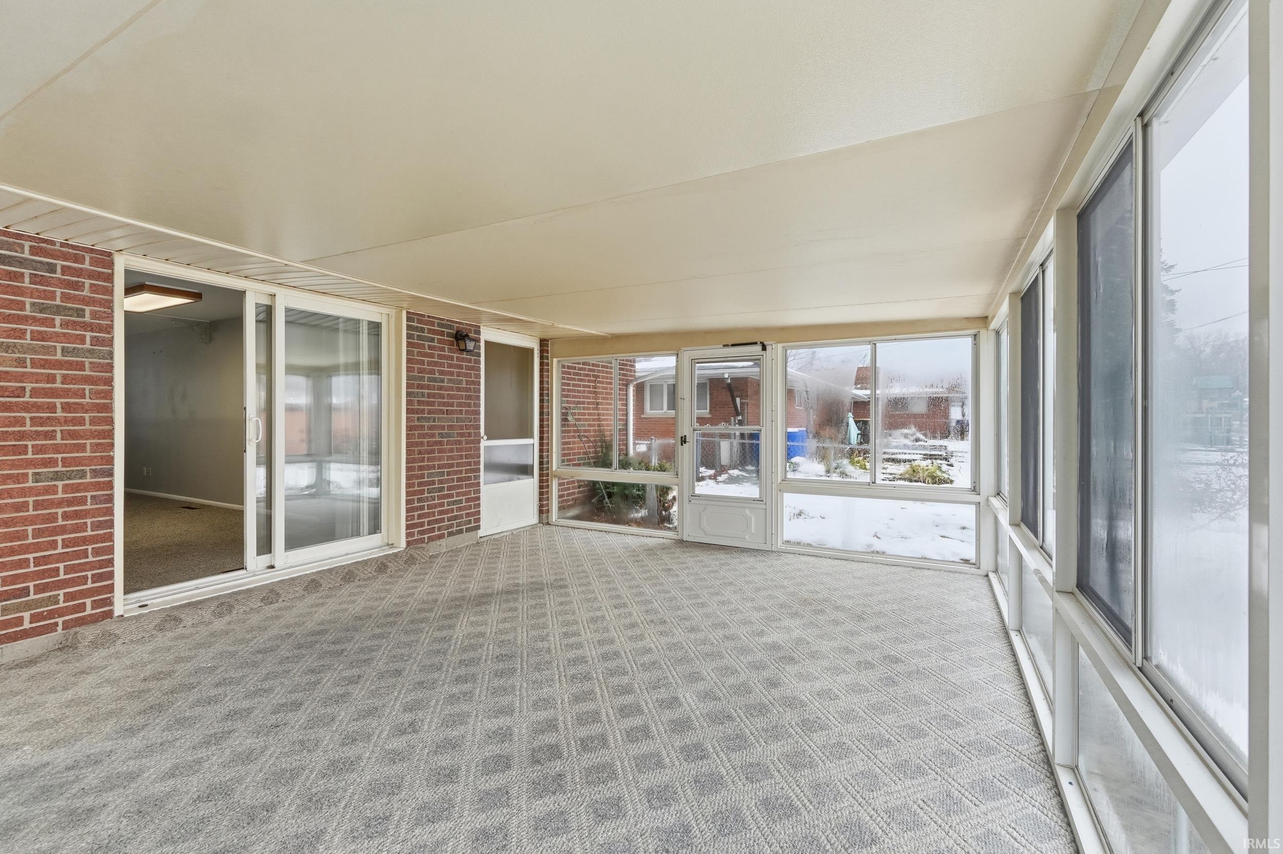 2714 Barnhart Avenue Fort Wayne, IN 46805 - Photo 33 of 36