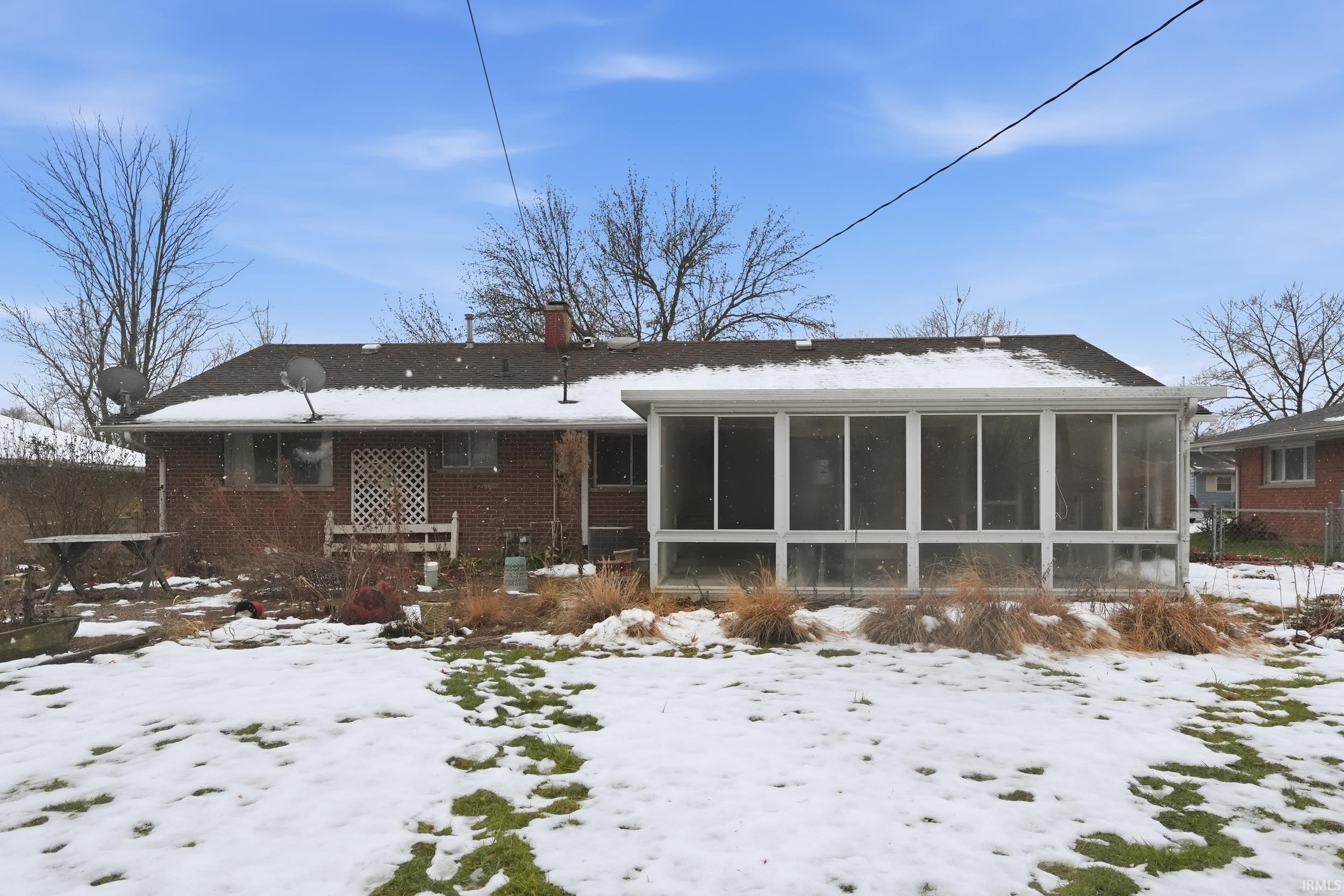 2714 Barnhart Avenue Fort Wayne, IN 46805 - Photo 5 of 36